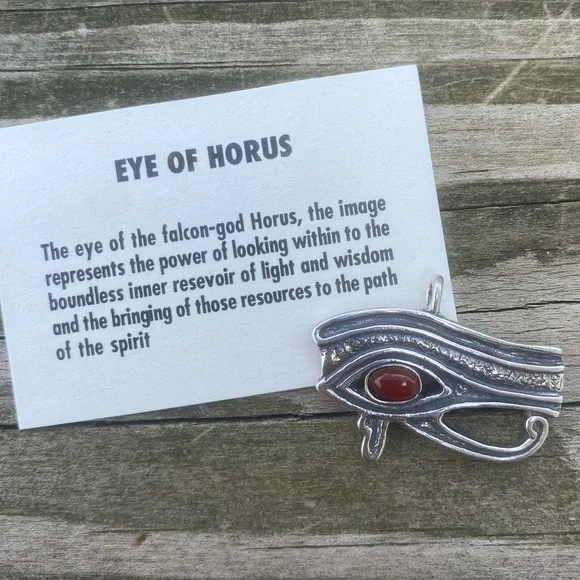 Eye of Horus pendant .925 Sterling Silver with genuine Carnelian Falcon - Picture 5 of 12
